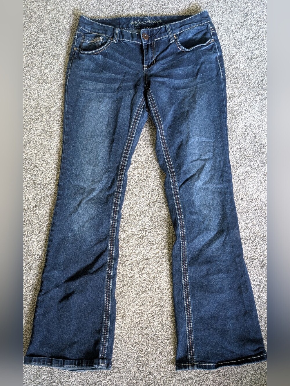 Ariya Jeans Size 7/8 Low Rise Flare Embroidered Distressed Dark Blue Denim